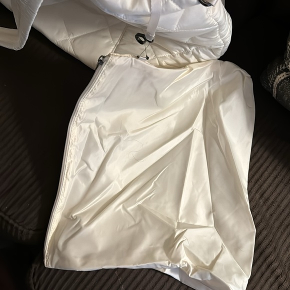 Calia Quilted Travel Tote - Picture 2 of 6